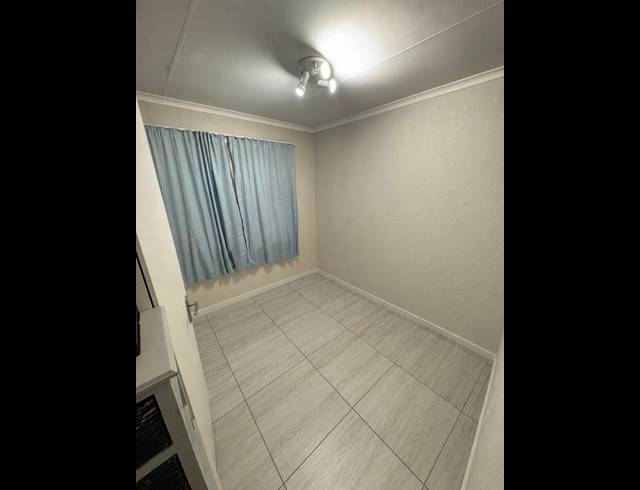 2 BEDROOM PROPERTY TO RENT IN GREENSTONE HILL